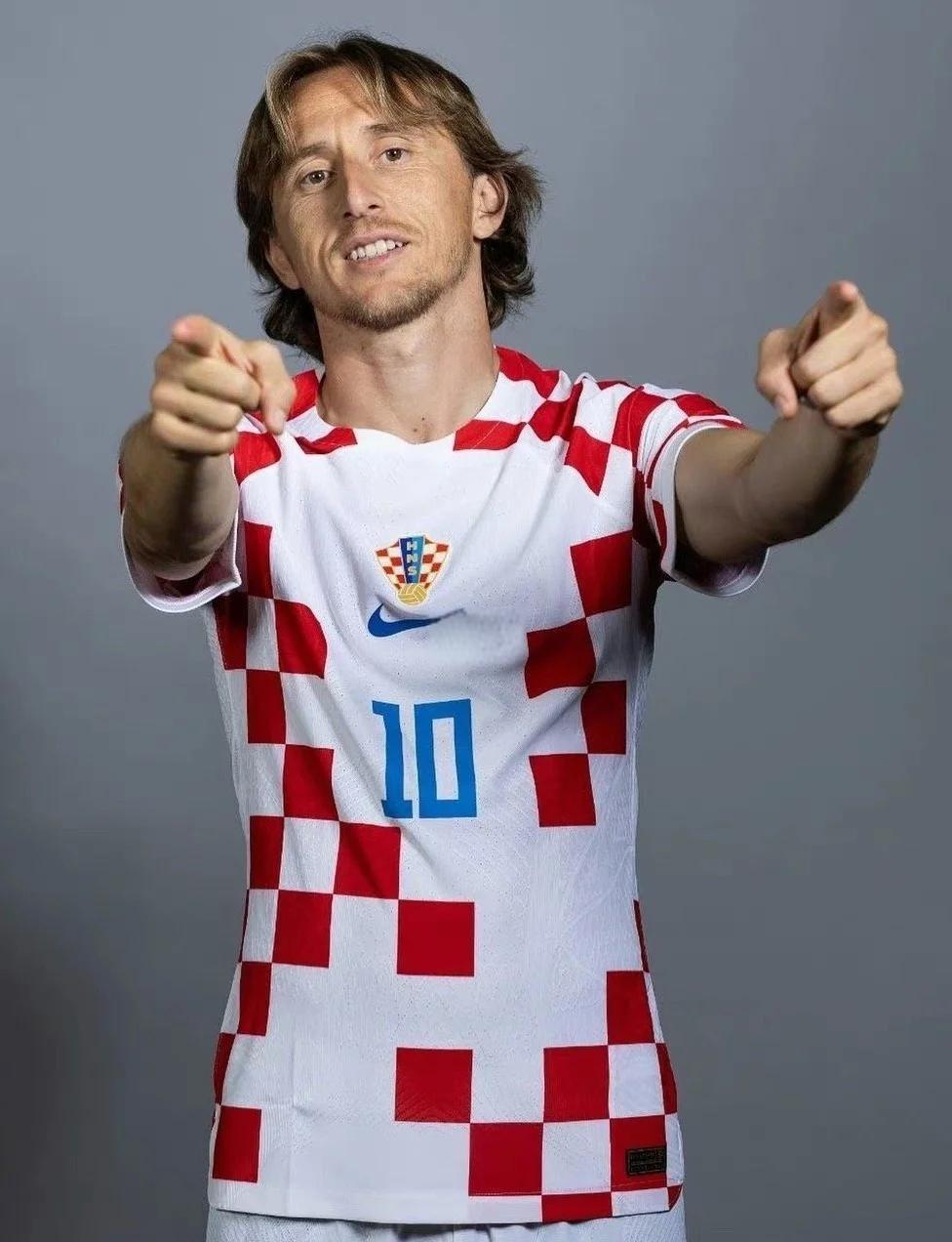 双核缺阵白帝高开低走，西亚卡姆21+8+6+准绝杀，步行者复仇绿军